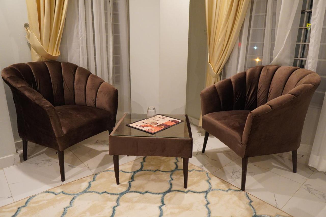 Nueva Hotel اسلام اباد المظهر الخارجي الصورة