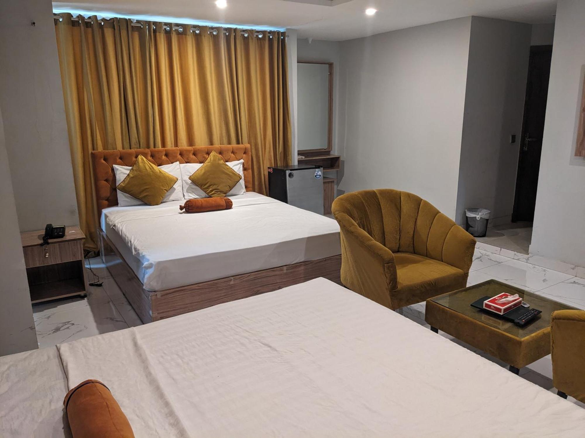 Nueva Hotel اسلام اباد المظهر الخارجي الصورة