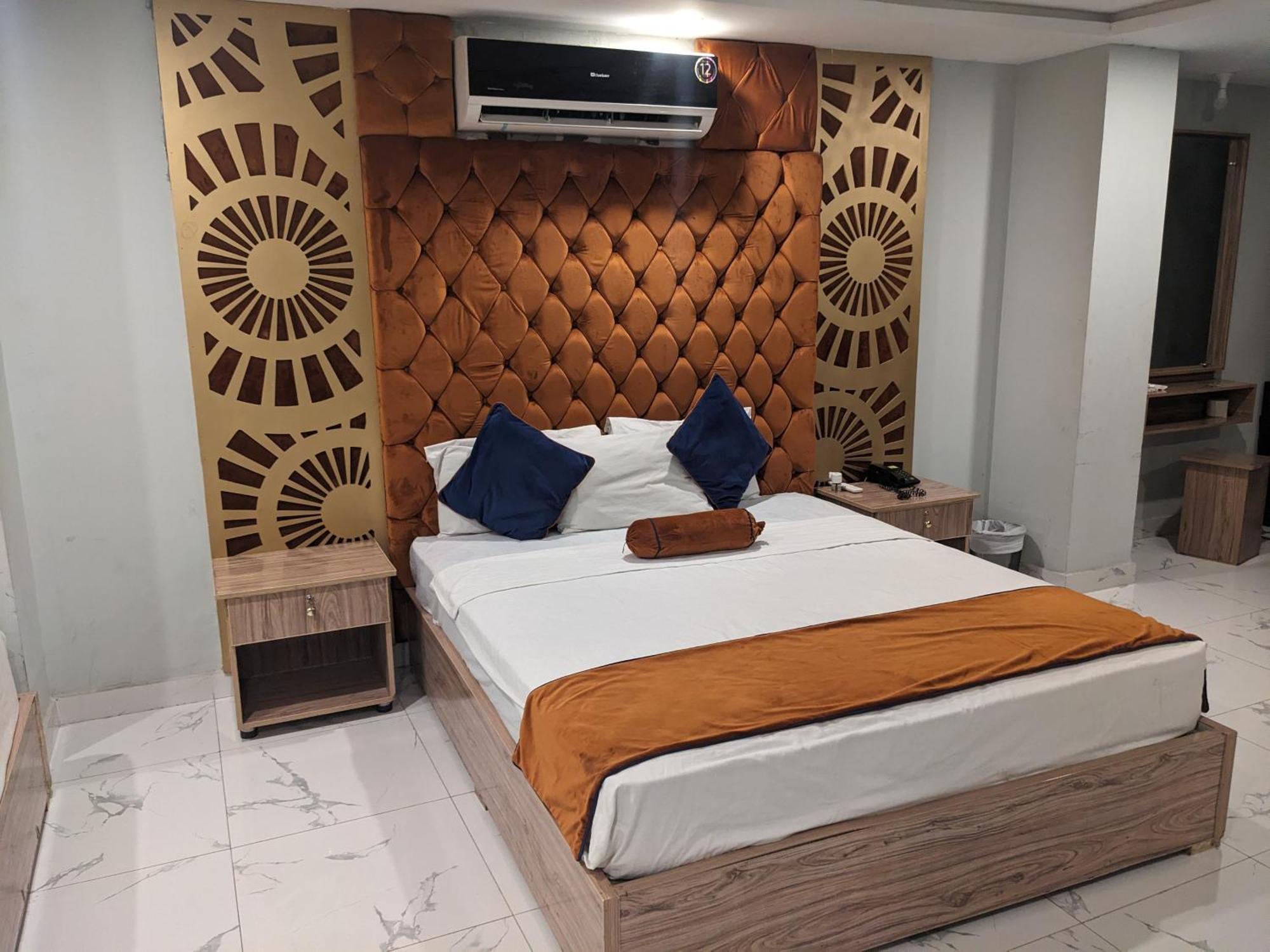 Nueva Hotel اسلام اباد المظهر الخارجي الصورة