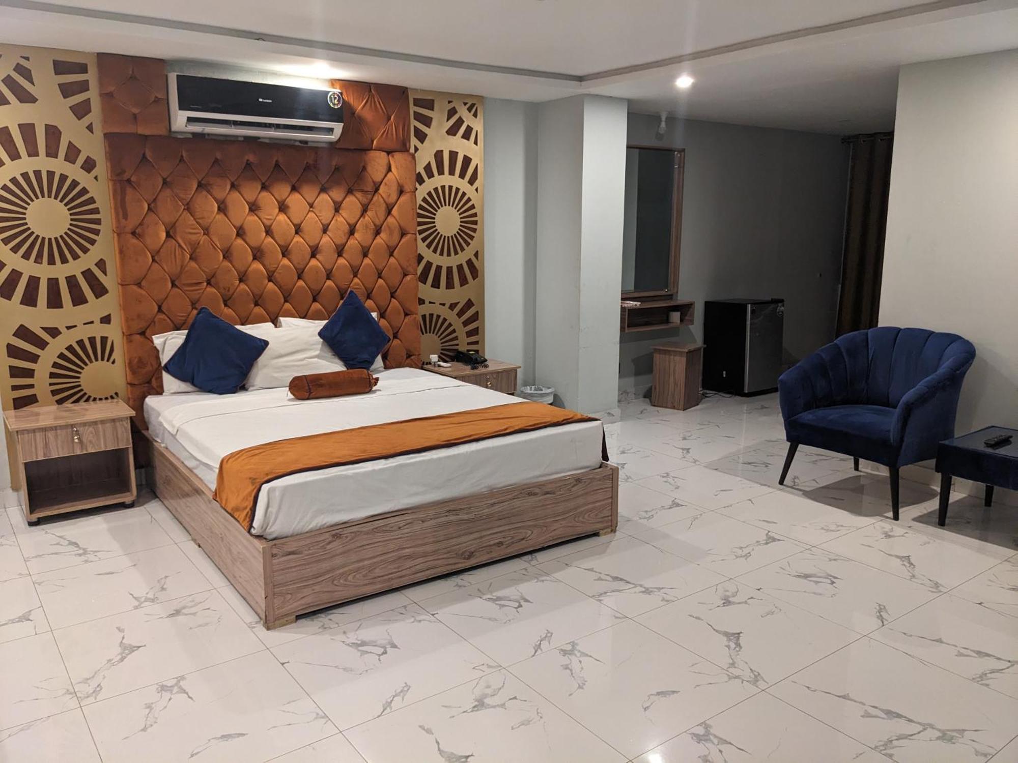 Nueva Hotel اسلام اباد المظهر الخارجي الصورة