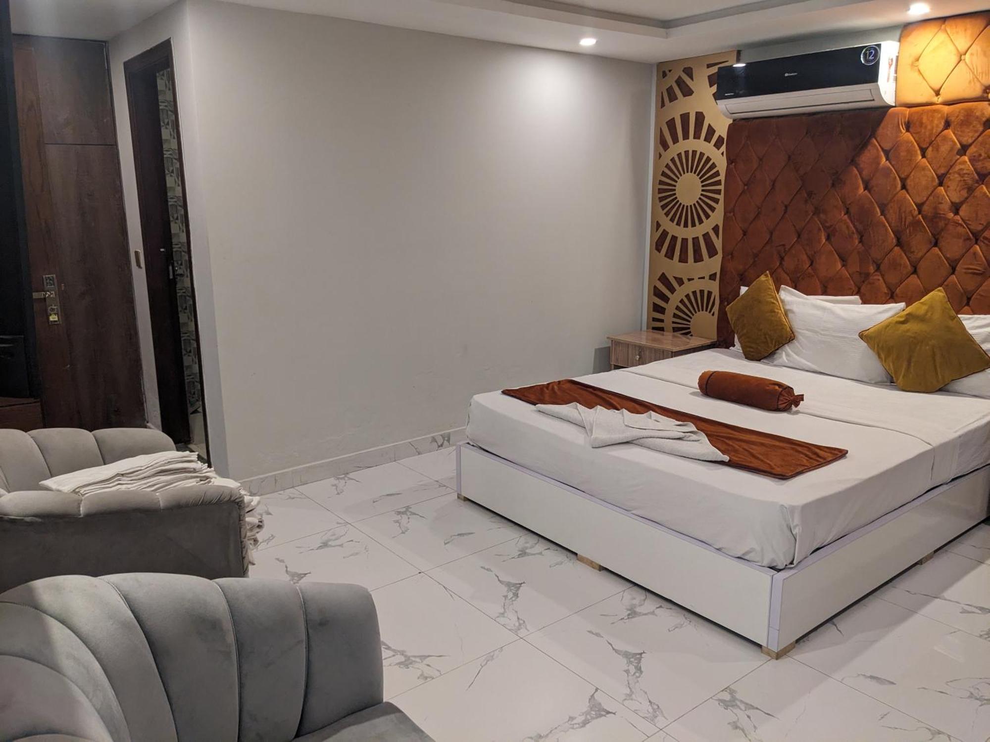 Nueva Hotel اسلام اباد المظهر الخارجي الصورة